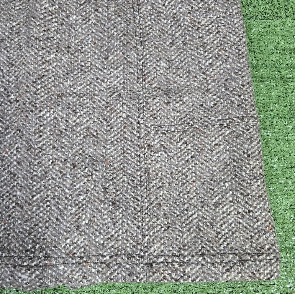 EDDIE BAUER | 48% WOOL BLEND CHEVRON WOVEN MINI SKIRT w\ BUTTONED SIDE POCKETS